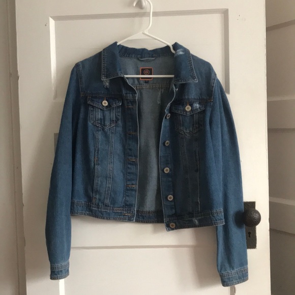jean jacket - Picture 1 of 3